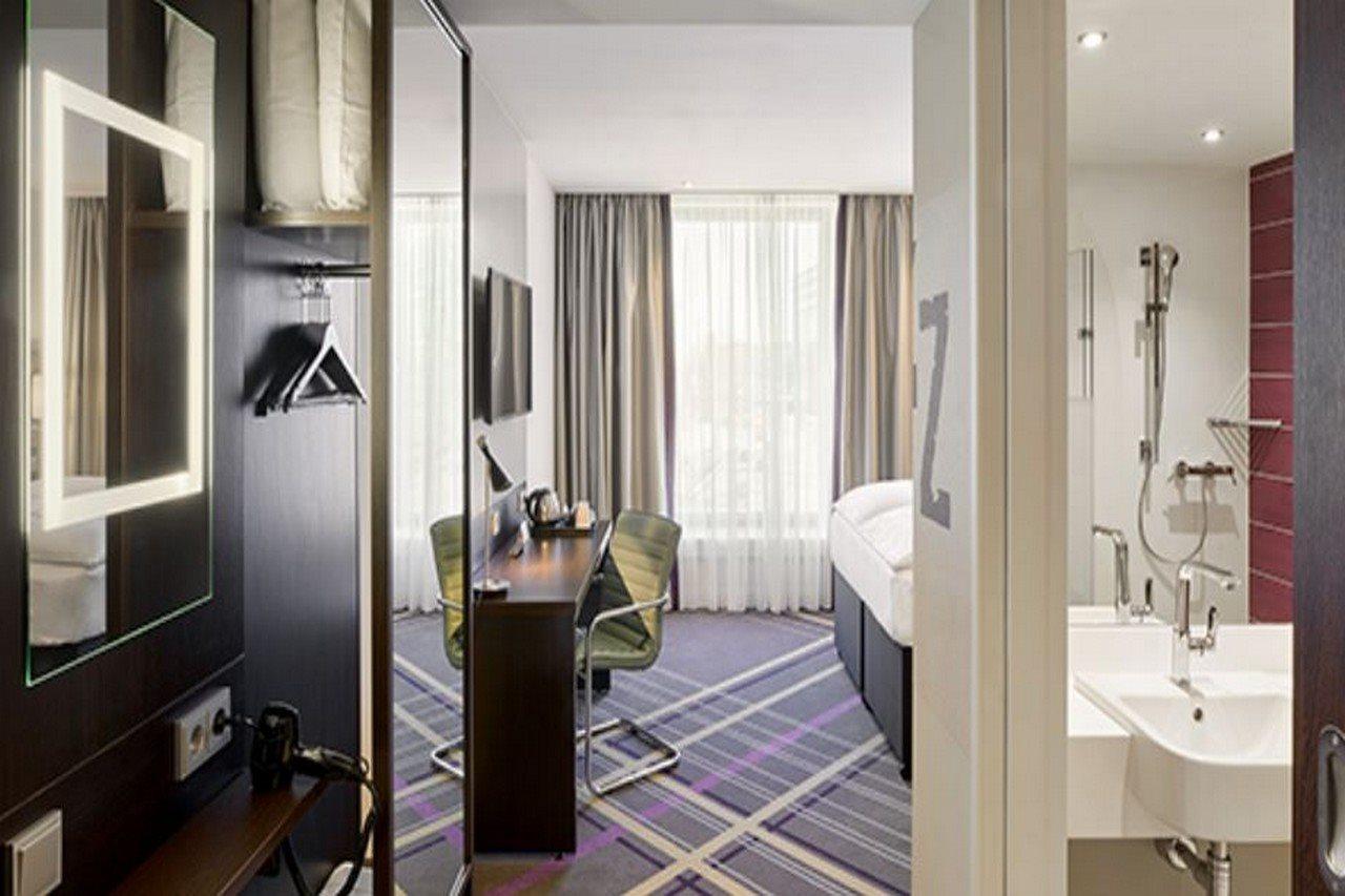 Premier Inn Muenchen Airport Sued Халльбергмос Экстерьер фото